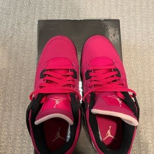 Girls Air Jordan 4 Retro Voltage Cherry White Black